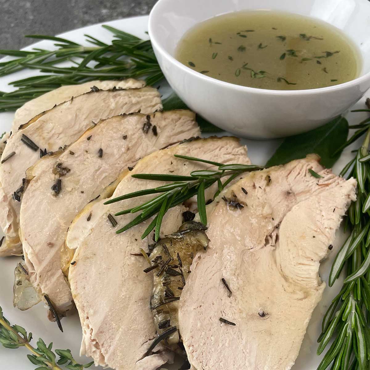 aip paleo Sliced Turkey and Gravy